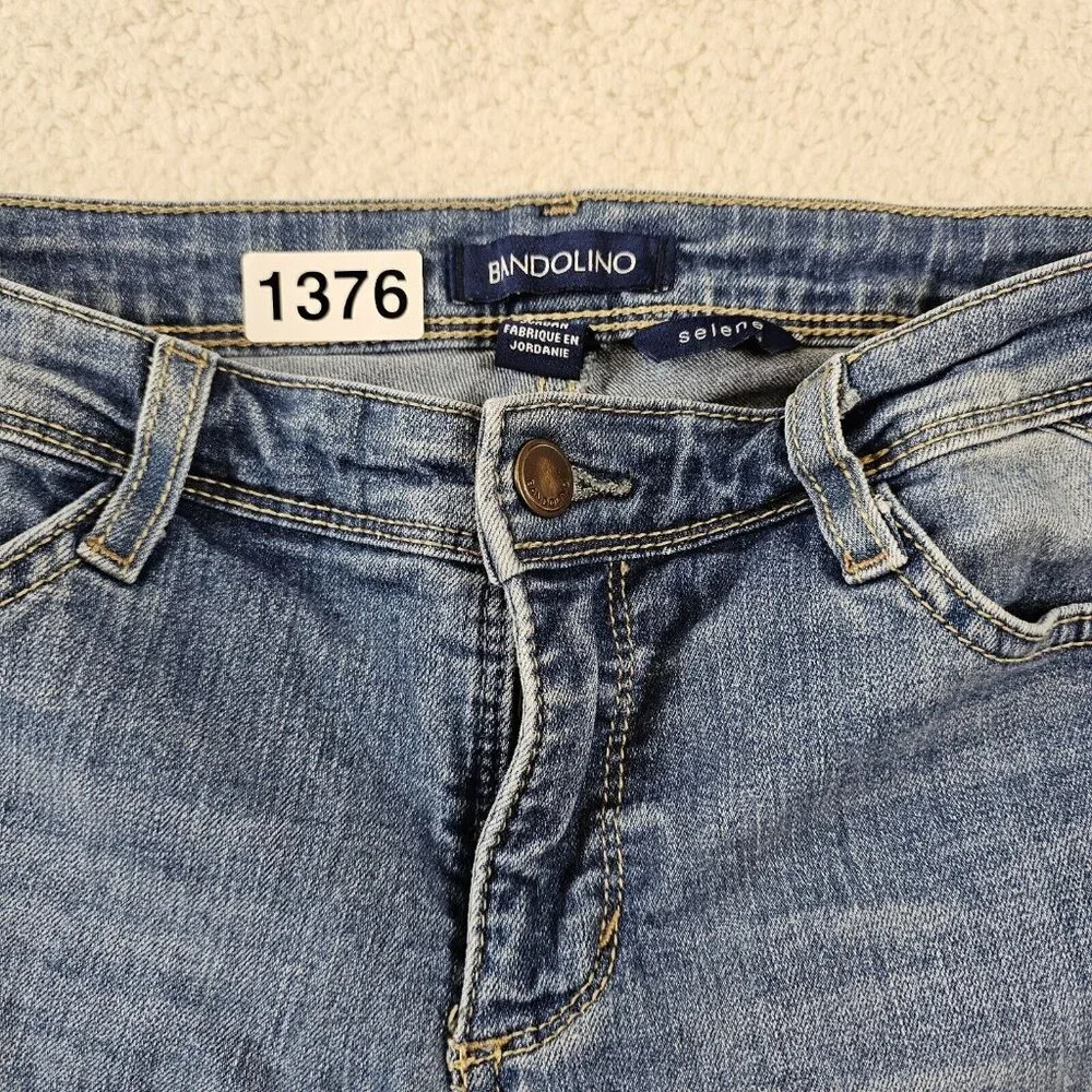 Bandolino‎ Selene Jeans Women's Size 4 Cropped Light Blue Denim Missy